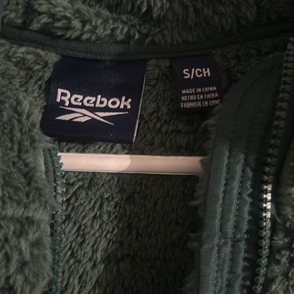 NWT Women’s Green Reebok Faux Fur Hooded Jacket-Size S - Picture 4 of 6